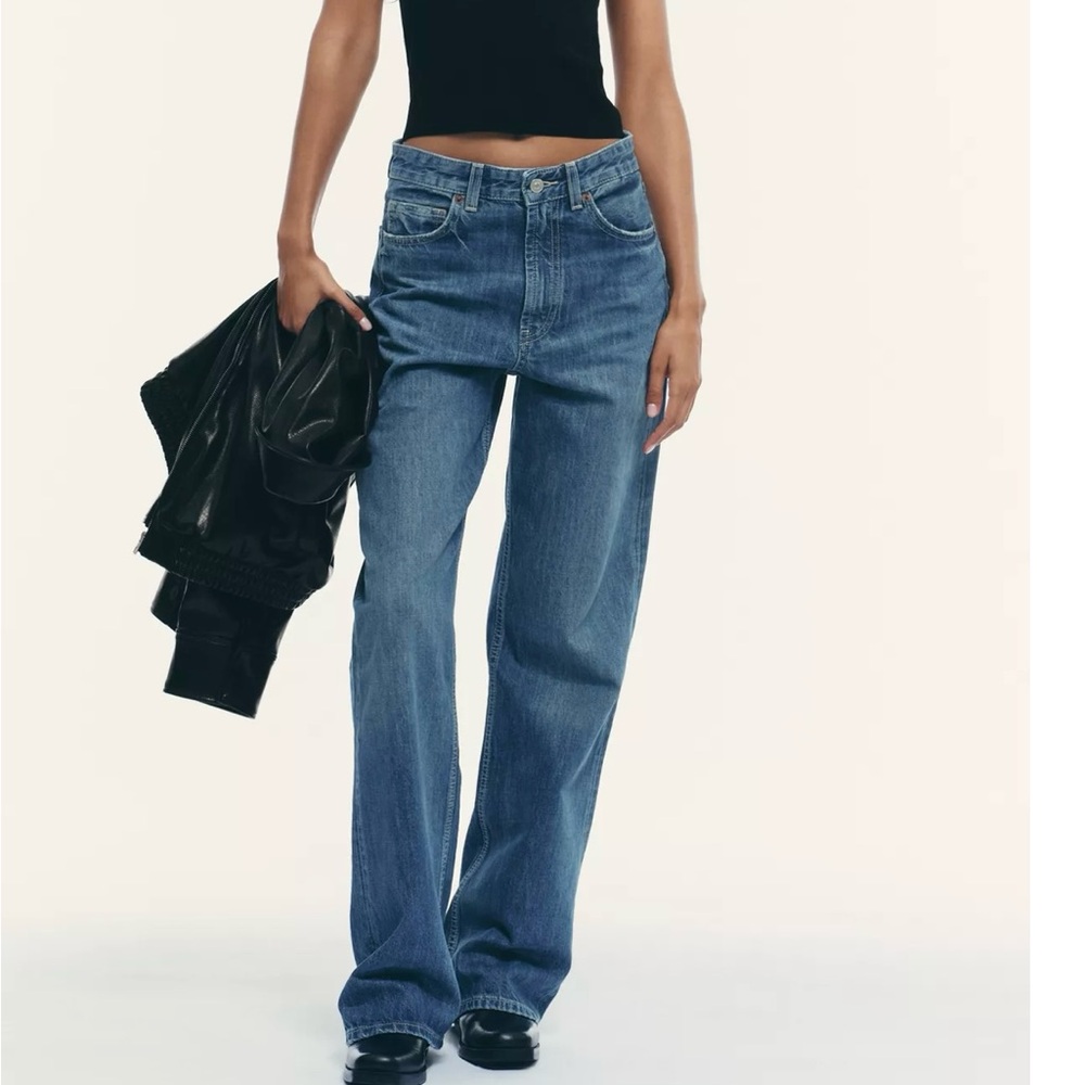 Stylish Blue Wide-Leg Jeans